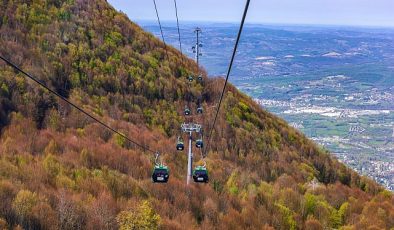 Kartepe Teleferiği 114 bin kişiyi zirveye taşıdı