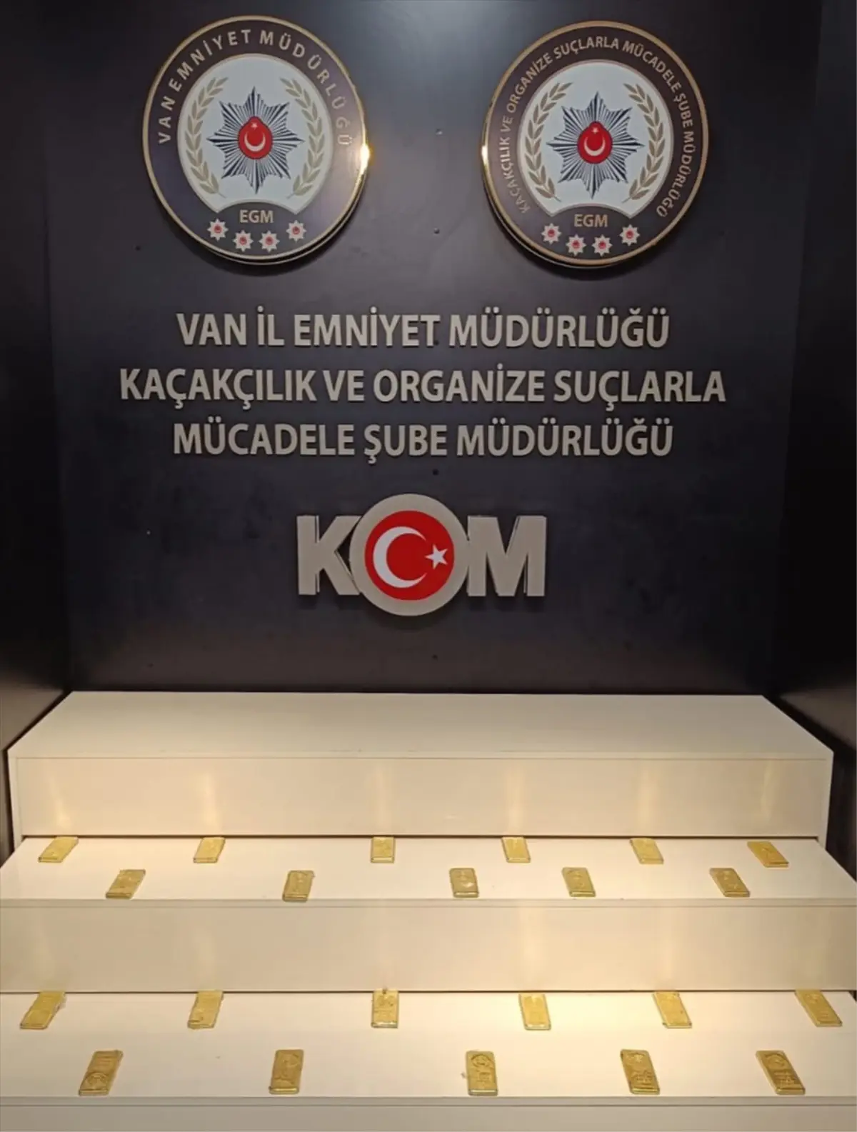 Van’da 66 Milyon Lira Değerinde Altın Ele Geçirildi