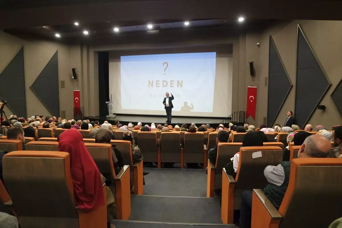 Erem Şentürk’ten ‘Evlat Nöbetleri’ Konferansı