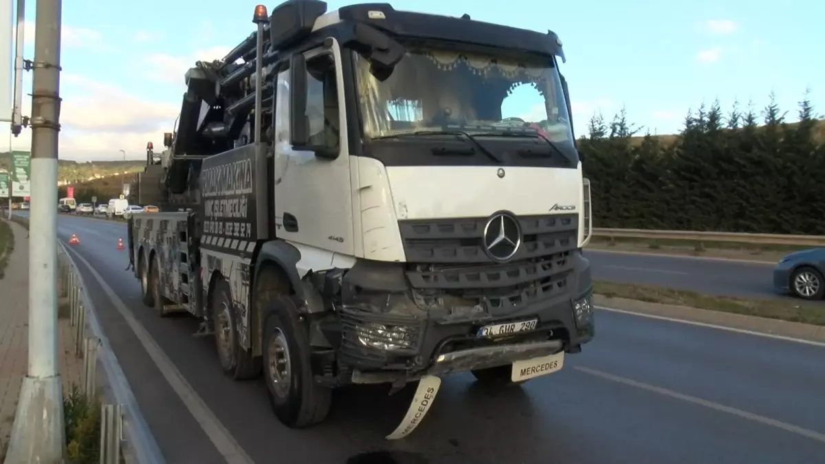 Maltepe’de Vinç Kazasında 2 Yaralı